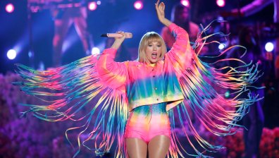 Класация на "Форбс": Тейлър Суифт е най-високоплатената знаменитост