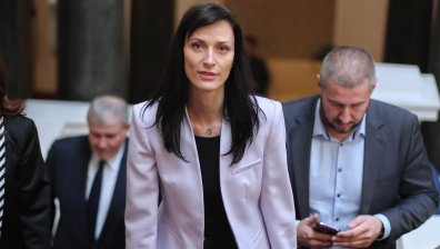 Радев: Не съм във възторг от внезапния порив на Габриел да отстрани Гешев