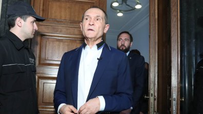 Прокуратурата поиска половин милион лева гаранция за Васил Божков
