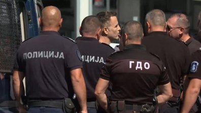 Стоян Мавродиев се завърна с белезници в България