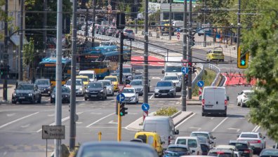 Пуснаха движението по ремонтираната ул. "Опълченска" в София (+СНИМКИ)