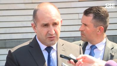 Президентът препоръча на премиера смяна на конституцията
