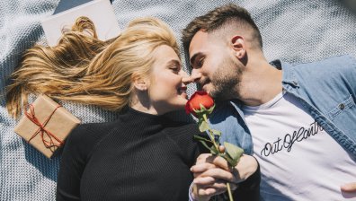 Любовни вълнения за три зодии на 13 ноември