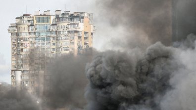 Русия удари центрове за данни в Киев и остави 100 000 домакинства без интернет
