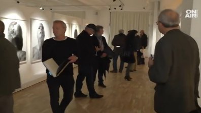 Сериозен интерес към изложбата от снимки на Браян Адамс 