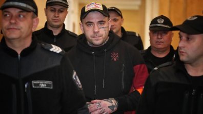 Семерджиев возил две момичета във фаталната вечер, едното повтаряло "Убихме хора"