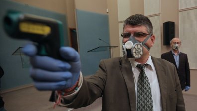 Задържаха 19-годишна, пристигнала у нас с автобус от Испания