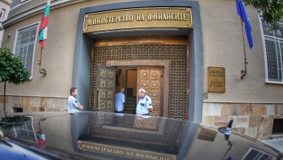 Изненадващо предложение за Бюджет 2023, сериозен дефицит и лоши новини за заплатите и пенсиите