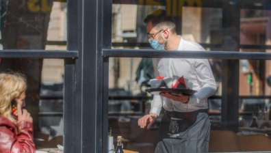 Удължават извънредната епидемична обстановка до края на август