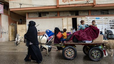 Израелската армия започна евакуация на палестинци от Рафах преди офанзивата
