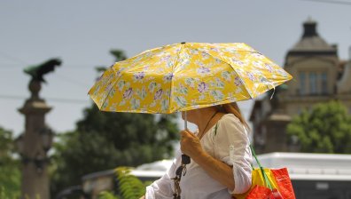 Изпращаме работната седмица с топло време и температури до 15-20 градуса