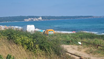 Важно за къмпингуващите - изготвят нови правила за почивка на палатка, каравана, кемпер