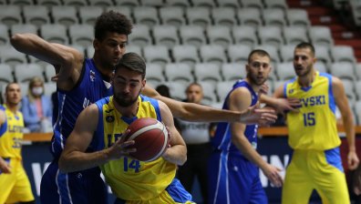 След драматичен сблъсък "Рилски спортист" завоюва историческа Суперкупа