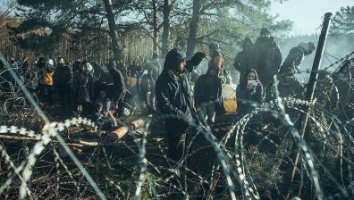 ЕК иска ограничаване на мигрантите, пристигащи в ЕС от Беларус