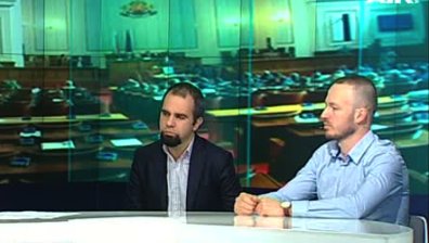 За Хитрино, Берлин и политиката у нас