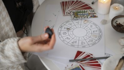 Таро хороскоп за 28 септември 2026: Какво вещаят картите за всяка зодия