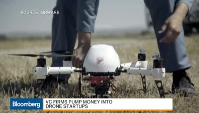 Компаниите за дронове се къпят в пари