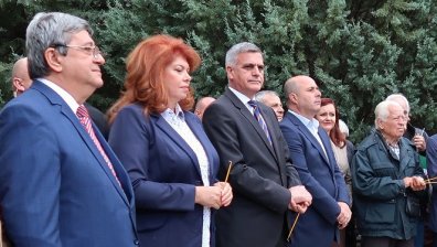 Йотова: България има нужда от независими лидери