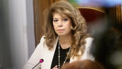 Йотова прие БСП: Трябва да върнем доверието в изборния процес