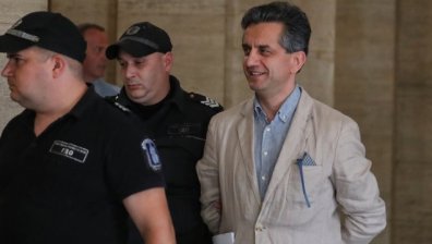 Бившият шеф на Митниците в Пловдив Мирослав Беляшки излиза от ареста
