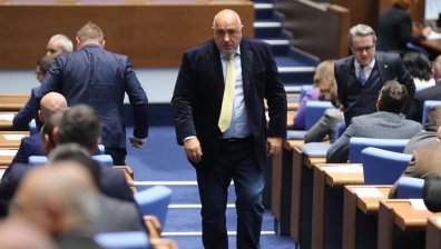 Подготвят ли ГЕРБ и ПП-ДБ нова "сглобка" в парламента?