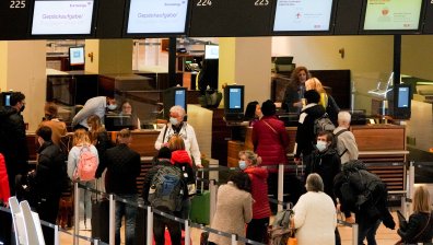 Страните в Европа затягат мерките срещу Ковид-19