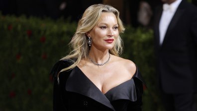 Кейт Мос, Джулиан Мур и редица знаменитости смятат AI за заплаха