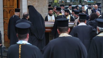 Няма разделение в Църквата: Спомени за патриарх Неофит и поглед към процедурата за наследник