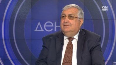 "Пътят на България е един, този на Румен Радев е съвсем друг"