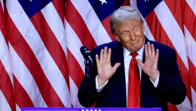 Доларът поскъпна след заплахите на Доналд Тръмп за митата