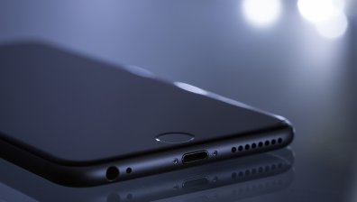 Откраднаха мобилни телефони за близо 20 хил. лв. от магазин в Габрово