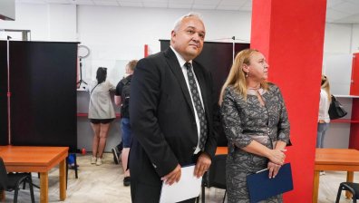 Вътрешният министър иска оставки след смъртта на полицаите в Бургас