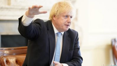 Джонсън: Контактното проследяване ще промени живота във Великобритания