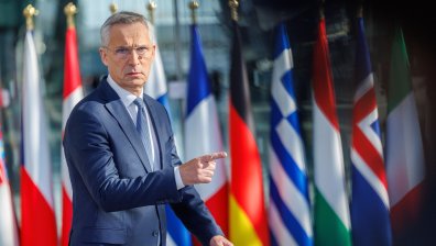 НАТО: Русия не се готви за мир, инвестира огромни средства в ядрени оръжия