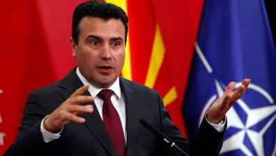 Заев подаде оставка, сформират служебно правителство