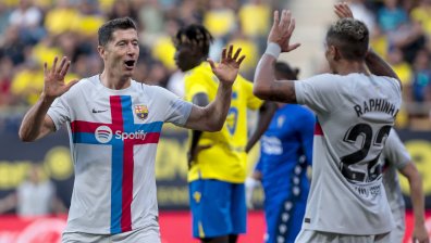 "Барселона" отнесе "Кадис", мачът беше прекъснат заради инцидент