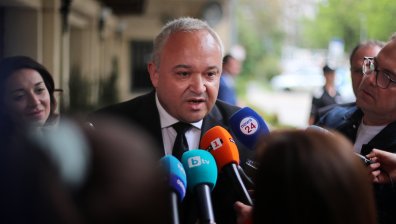 Демерджиев: Работим активно по казуса с мантинелите