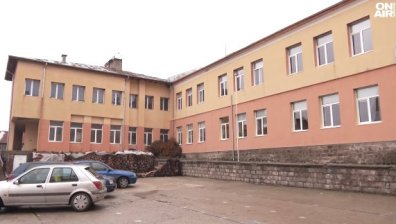 МОН за самоубийството на Билгин - бил е тормозен от учител, никой не е реагирал