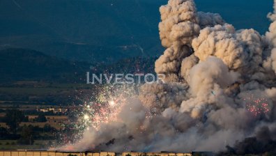 Изплащат помощите на пострадалите при взривовете край Елин Пелин