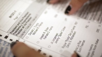 Социалните мрежи изместиха традиционните медии в агитацията за изборите в САЩ