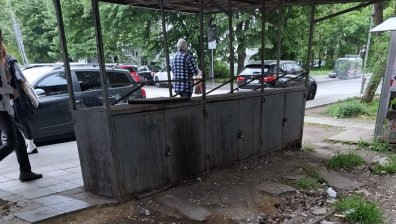 Сергия във Варна стана сборище на пияници, които тормозят живущите наоколо