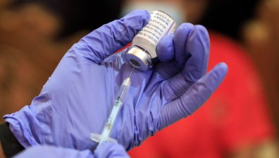 Учени: Рискът от тромбози е 10 пъти по-голям при Ковид-19, отколкото при имунизация