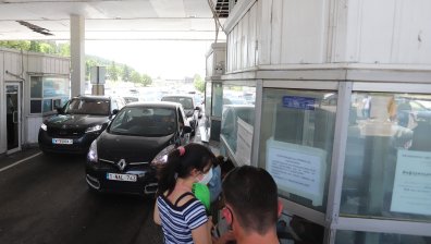 От 1 юли в България ще се влиза по нов начин