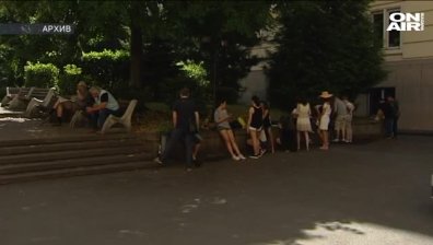 Младите хора у нас са демотивирани да учат и да работят. Защо?