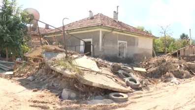 17 фургона ще бъдат разположение в силно засегнатото от наводненията с. Богдан