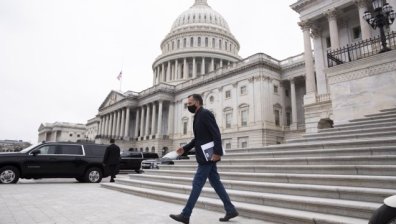 Одобриха премахването на статуи  от Капитолия на американци, свързани с робството