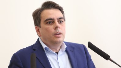 Държавният бюджет е ощетен с близо 557 млн. лв. от Комисията по хазарта