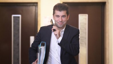 Петков: Искаме правителство с живот 4 години, предлагаме Никола Минчев за председател на НС