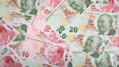 Валутната криза удари милиардерите в Турция