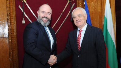 Атанас Запрянов обсъди с представител на САЩ модернизацията на българската армия